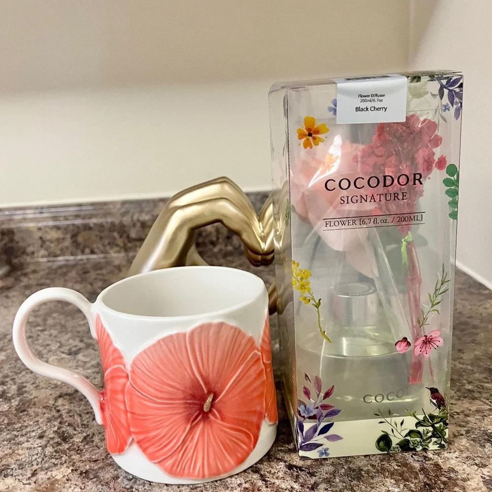 NWT Tulip Mug and Black Cherry Flower Diffuser