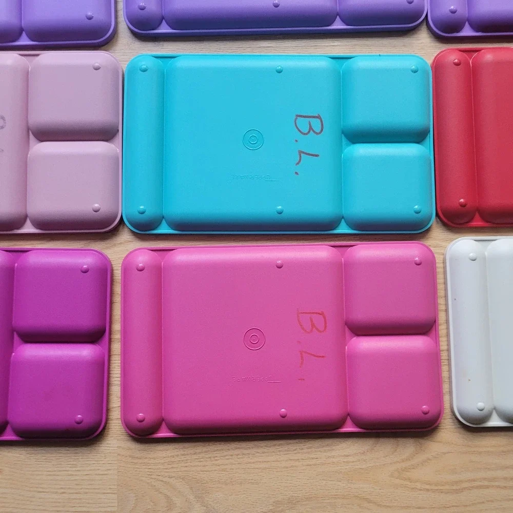 Tupperware Divided Set Lot 15 Colors Lunch Dinner TV 90s