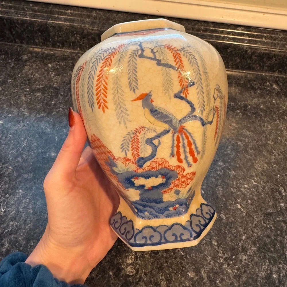 N/A vintage good lid