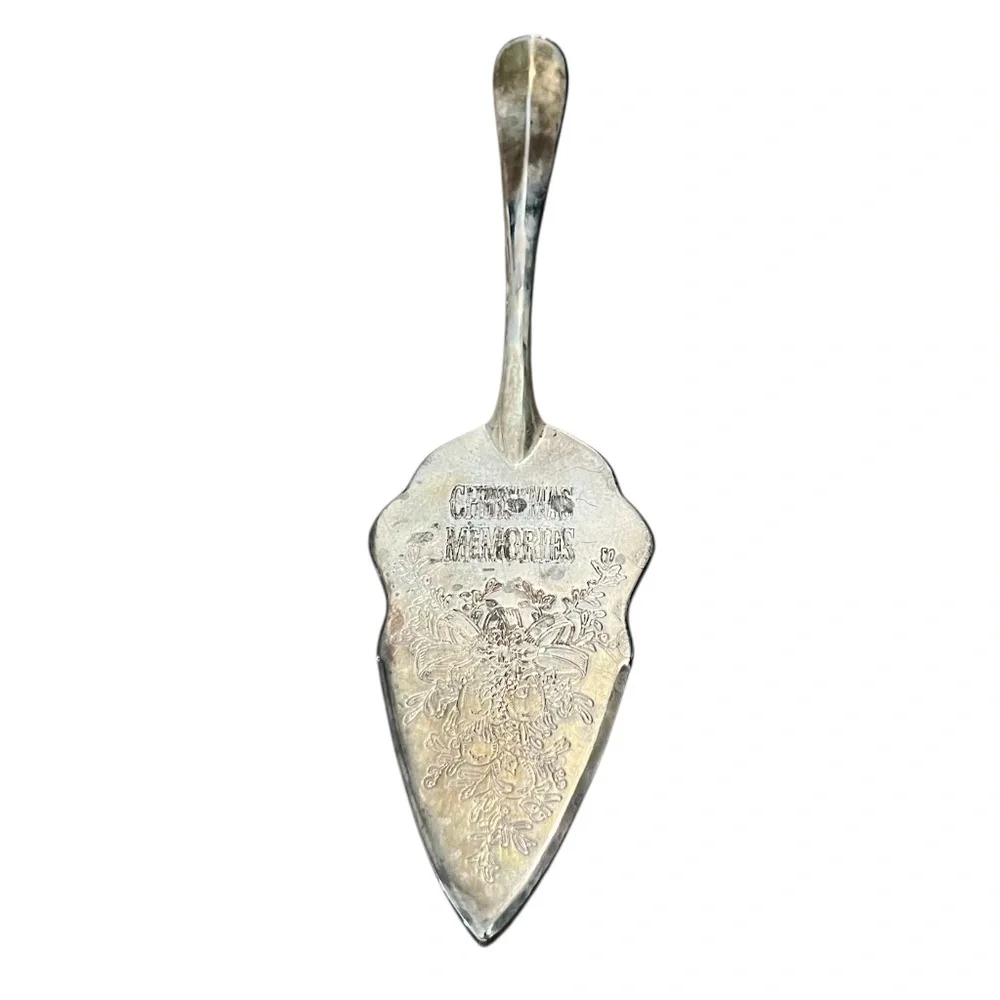 Vintage‎ International Silver Co. Merry Christmas silver plated pie cake server