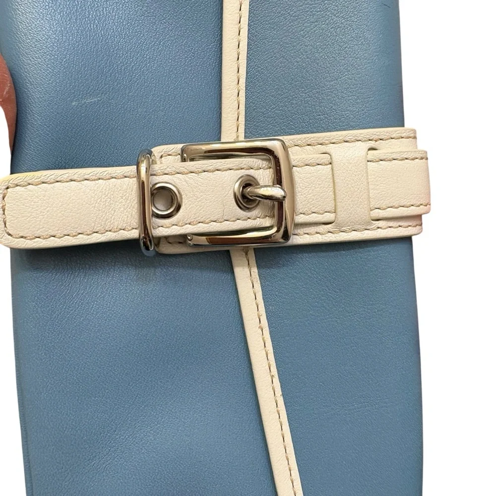 Coach gently used