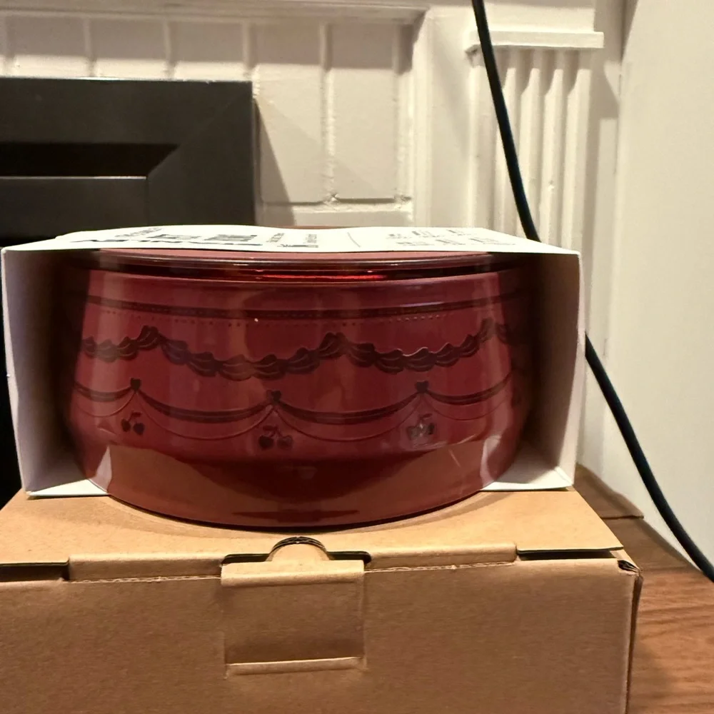 Stanley red pet