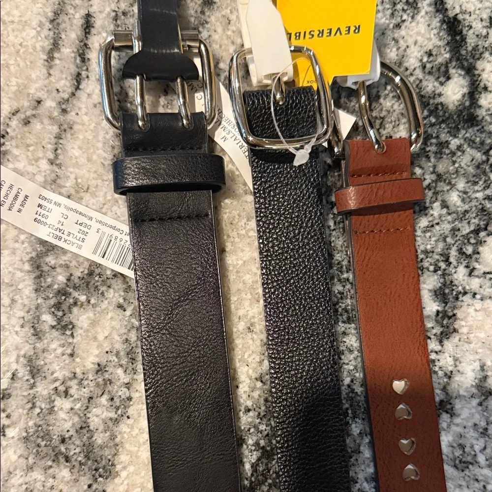 NWT kids size M Stylish Black, Brown and pink Leather Belts. Art class/Cat&Jack