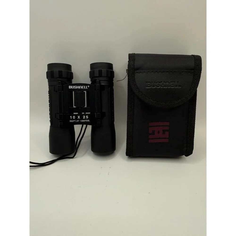 Bushnell 10 X 25 302 AtFt/1000 Yds Binoculars w/ Neck Strap & Case