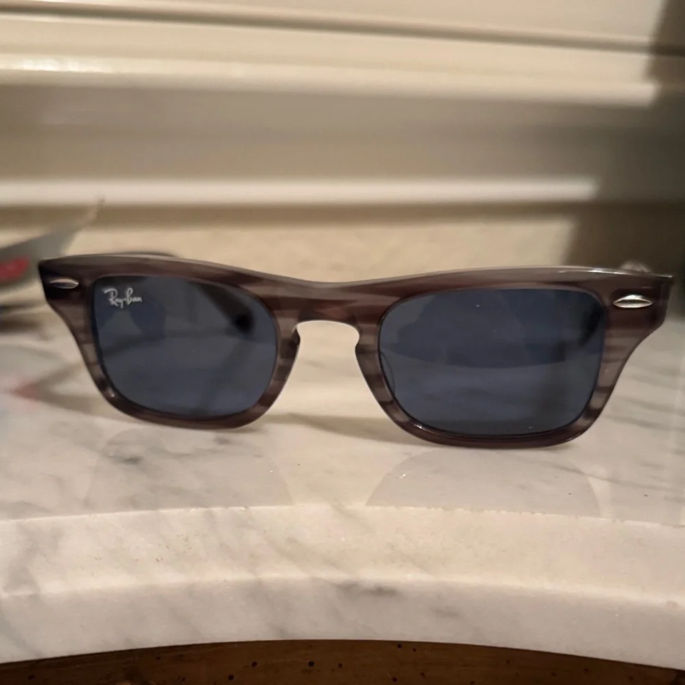 Ray-Ban chic ray