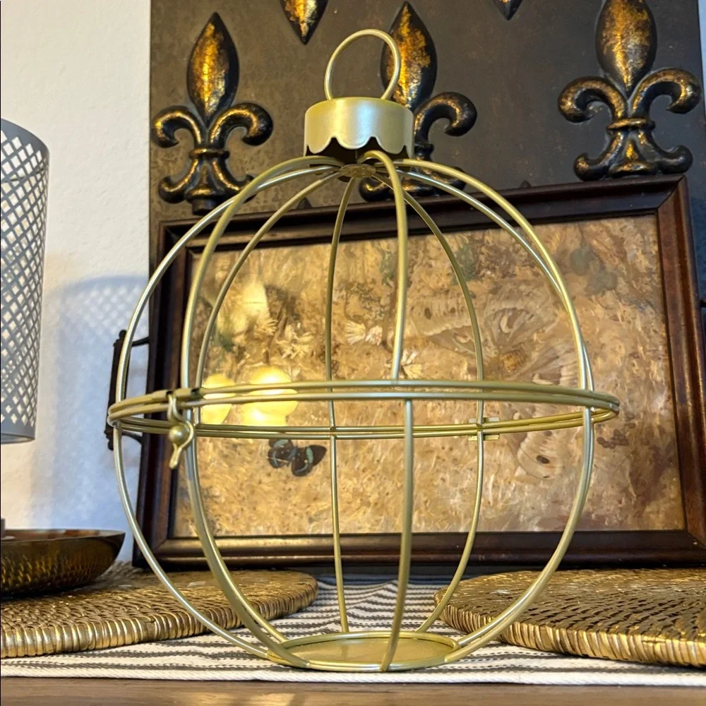 Ashland gold metal