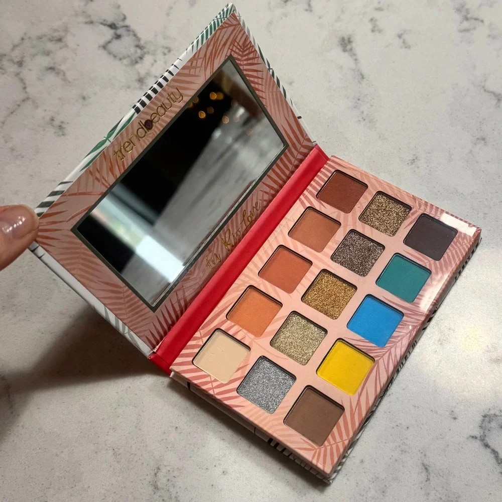 Trend Beauty unleash vibrant