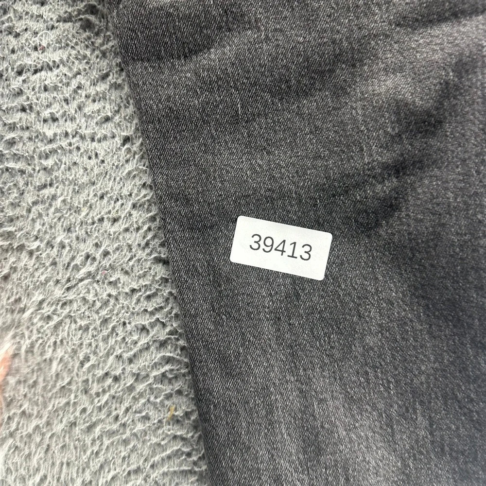 Old Navy before purchasing