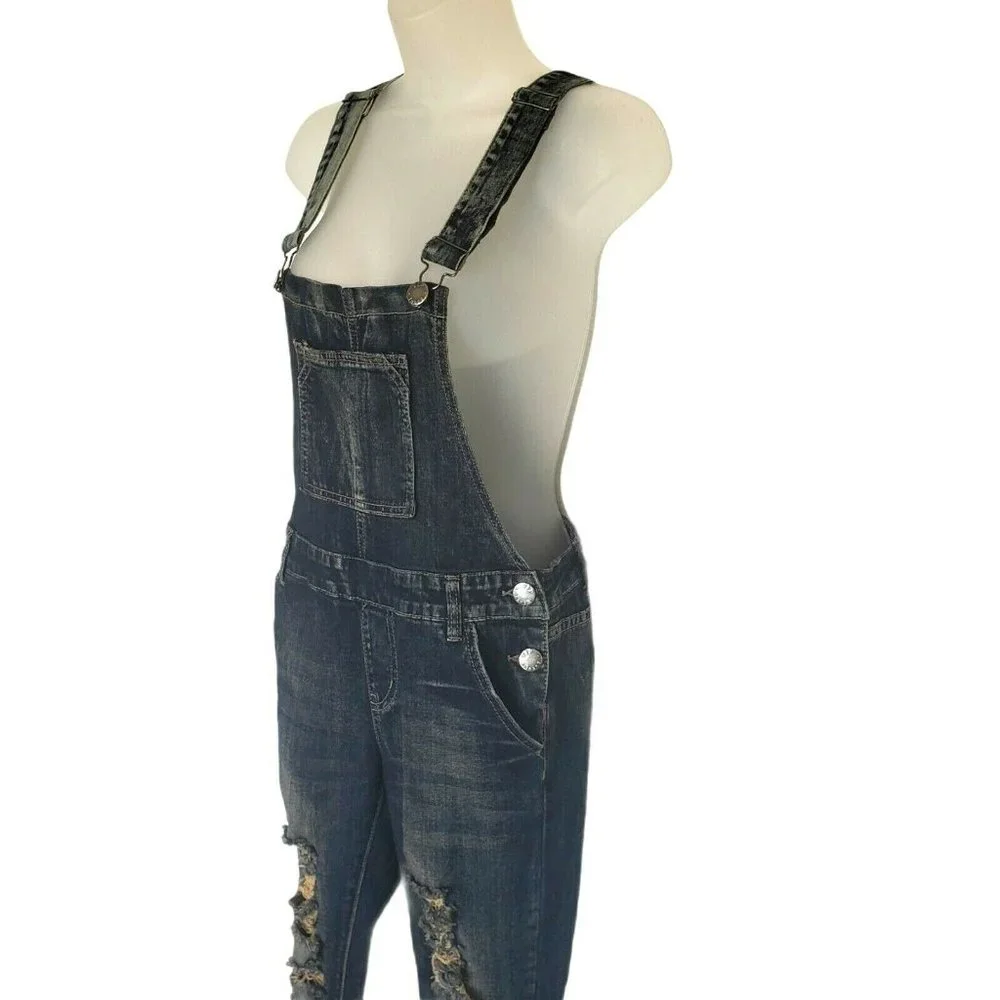 VIP Jeans heavily distressed