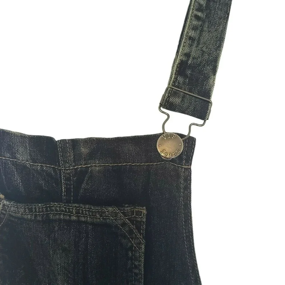 VIP Jeans heavily distressed