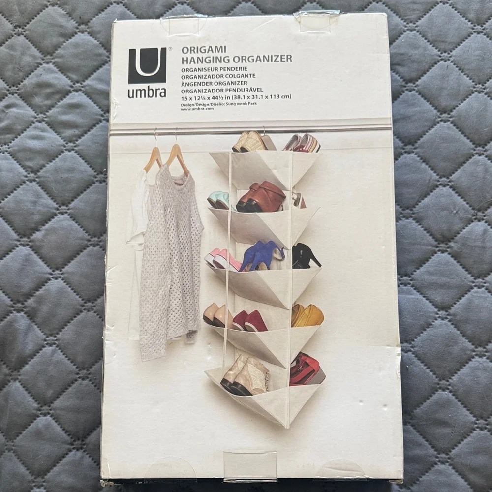 Umbra stylish organizer