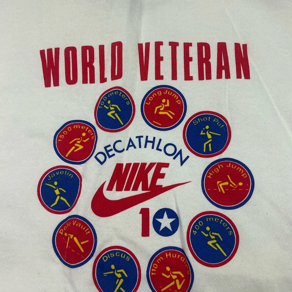 Nike vintage world