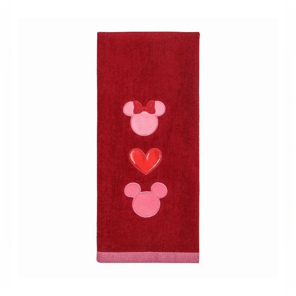 Disney’s Minnie & Mickey Mouse Love Design Red Hand Towels Set of 2pc. NWT