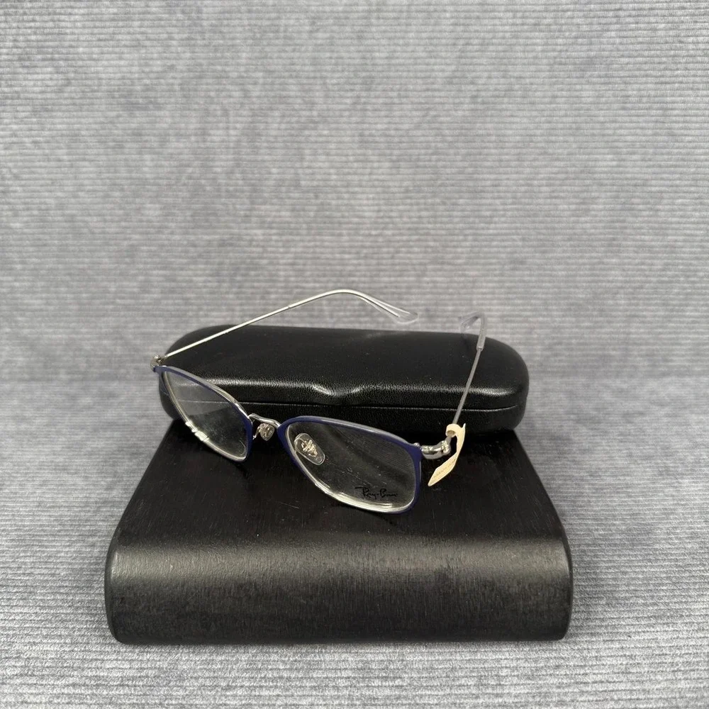 Ray-Ban •additional details•