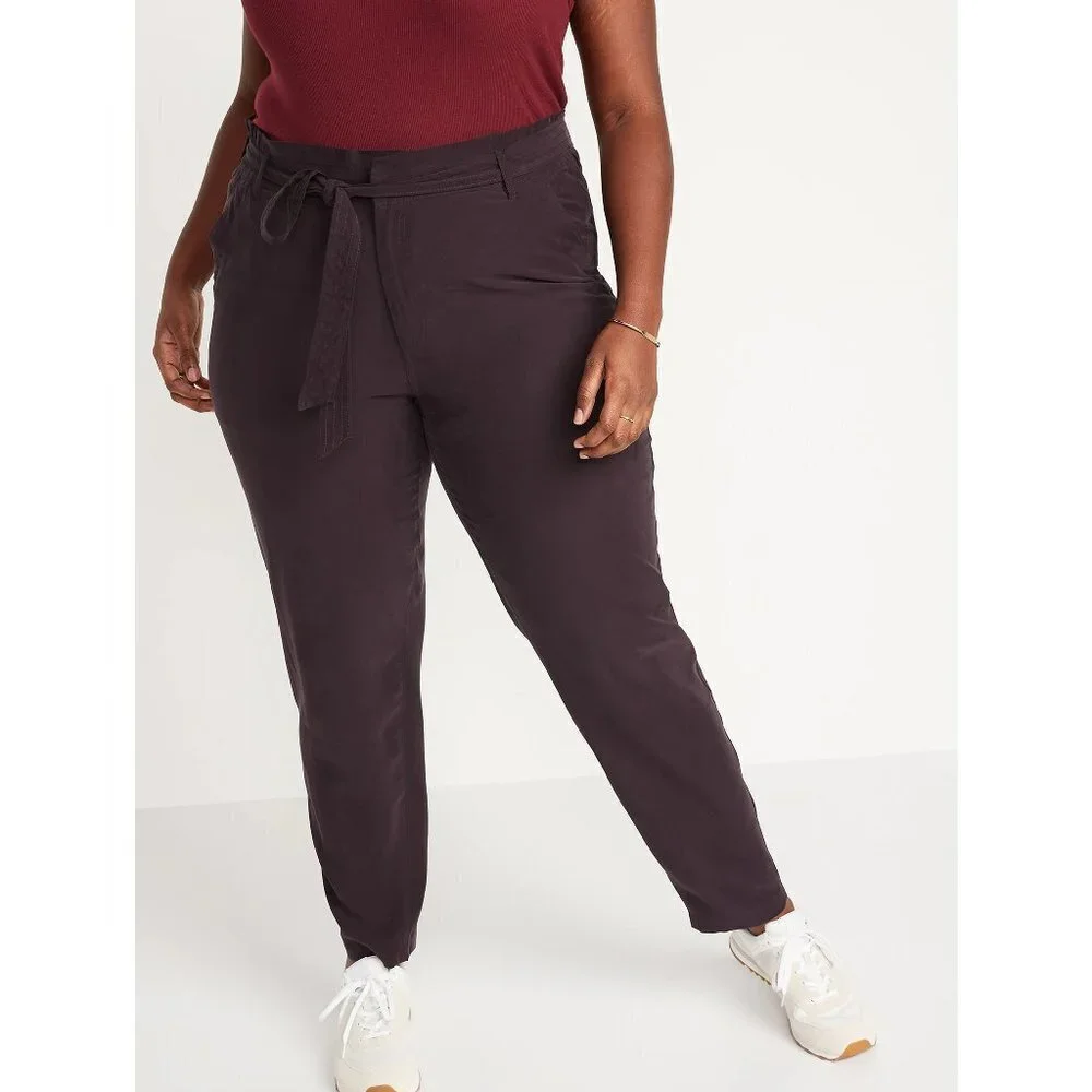 NWT Old Navy Womens High Waisted Cropped Belted Straight-Leg Pants Size 4X