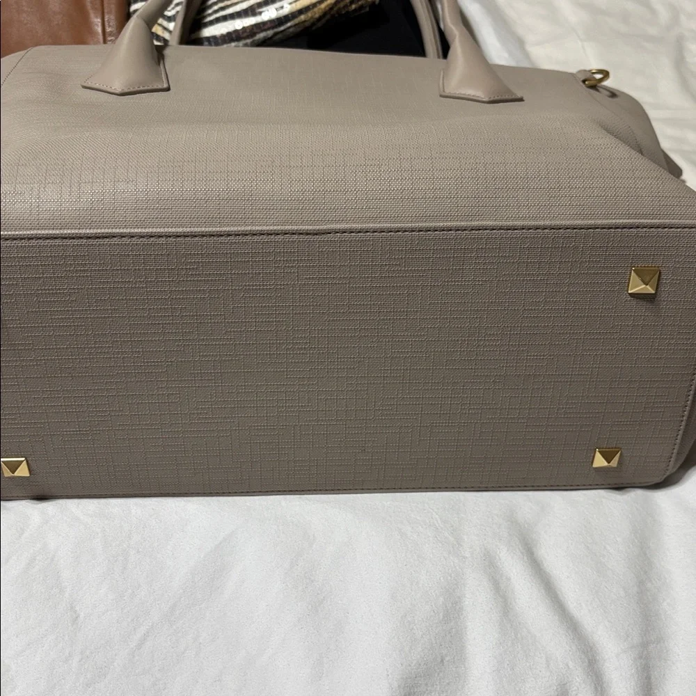 Dagne Dover true classic