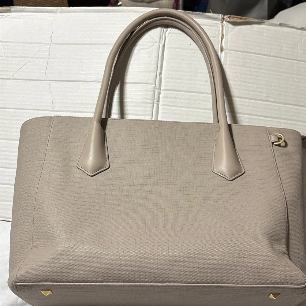 Dagne Dover true classic