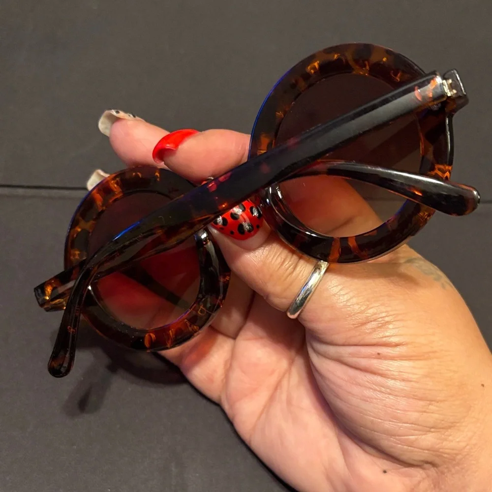 Fashion Jewelry stylish round