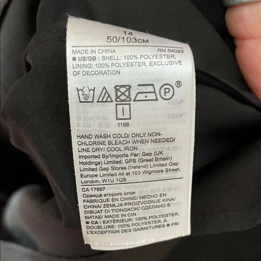 Banana Republic black pleated