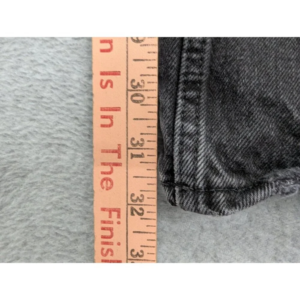 Abercrombie & Fitch holes inspired