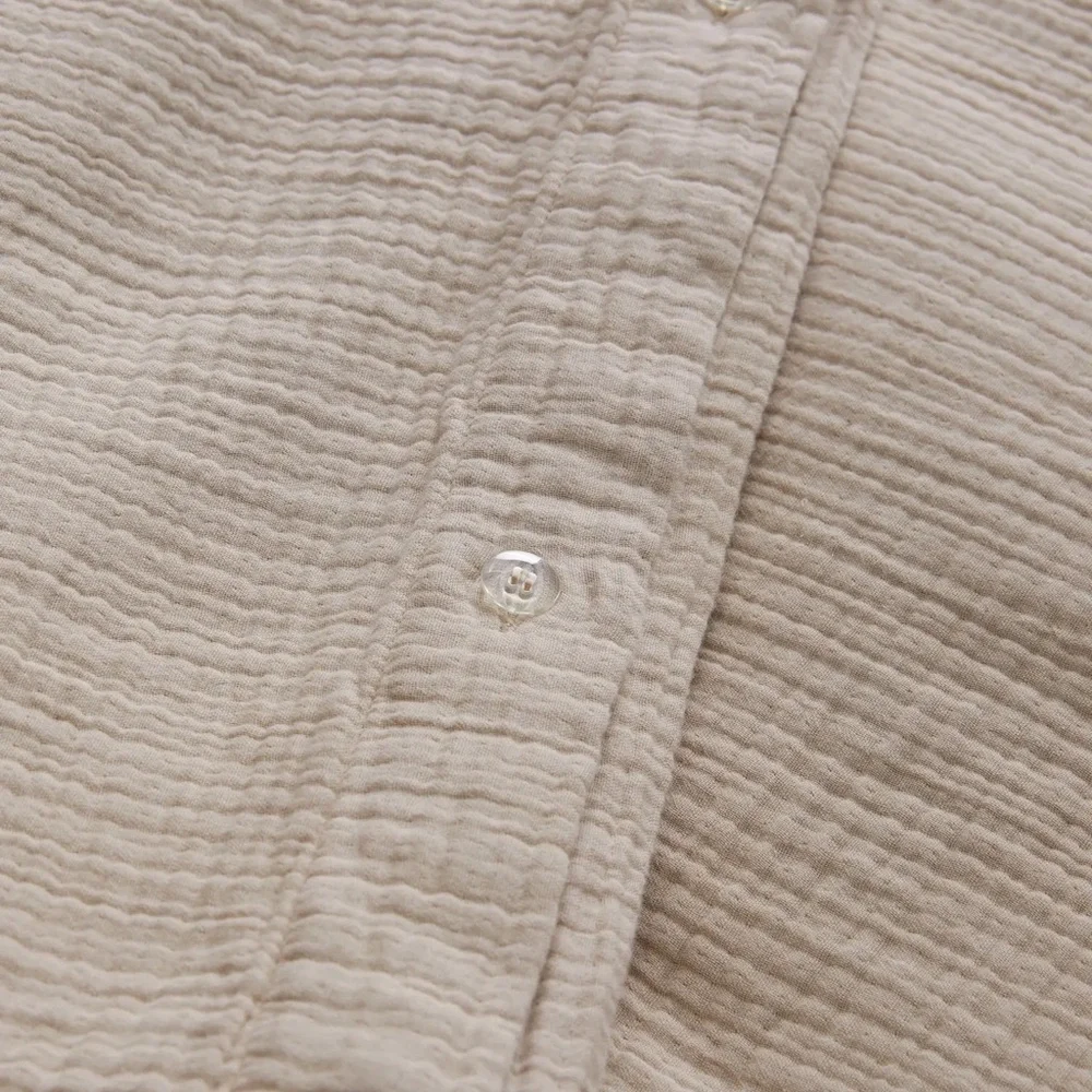 Quince light breathable