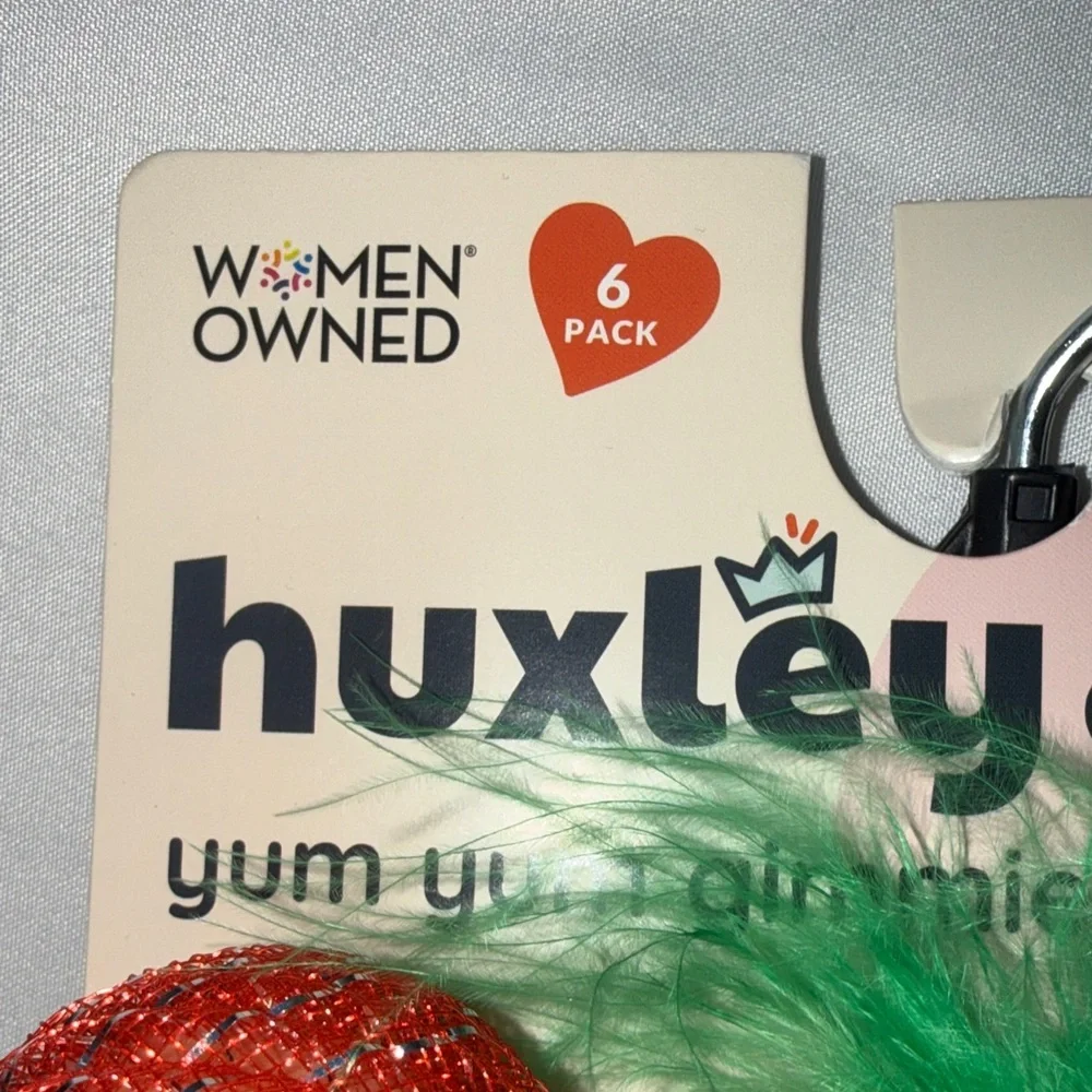 Huxley & Kent 6 pack Valentines Day Cat Toys Women Owned