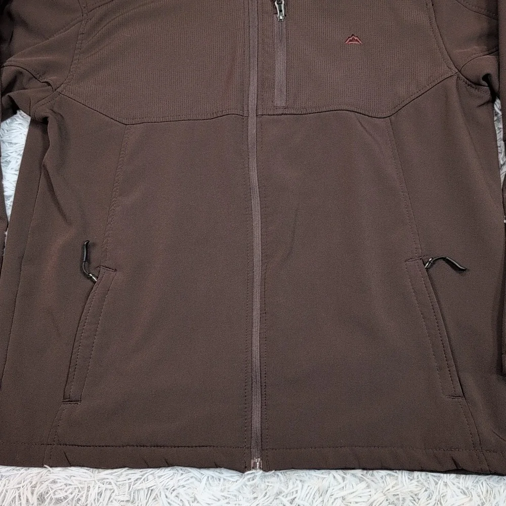 Snozu performance jacket