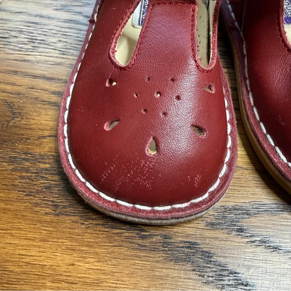 L'Amour Girls Joy Red Leather T-Strap Mary Kanes Kids Dress Shoes 8-9