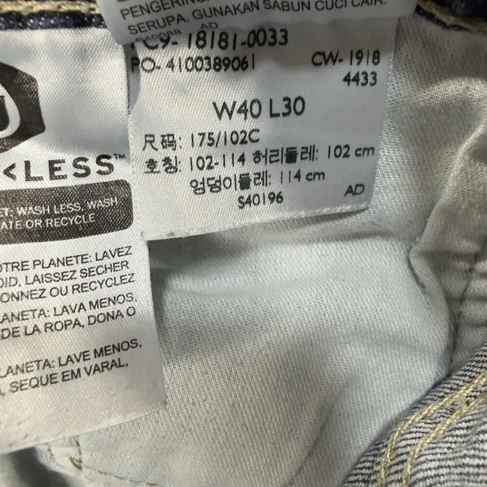 Levis mobility images tagged