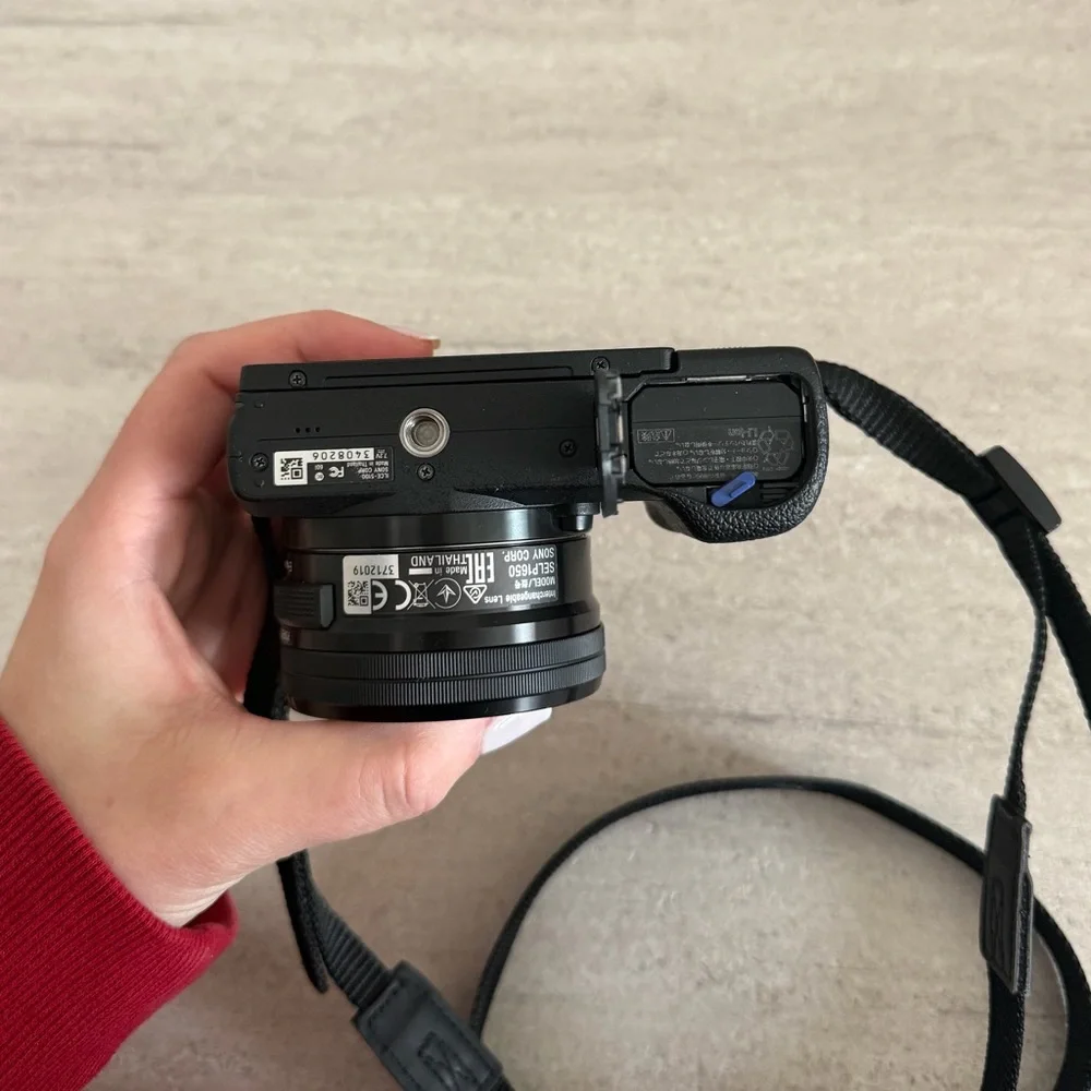 Sony alpha a5100