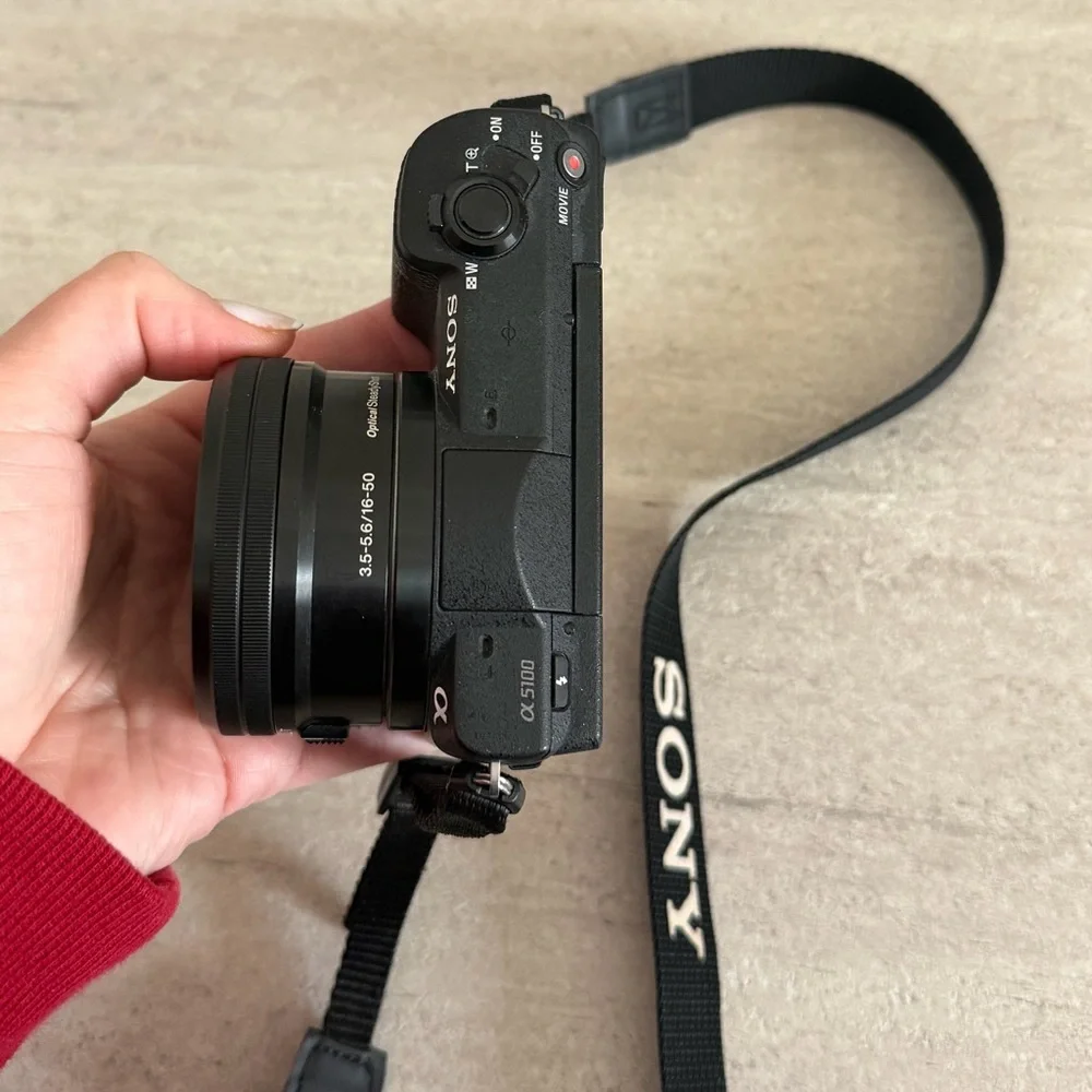 Sony alpha a5100