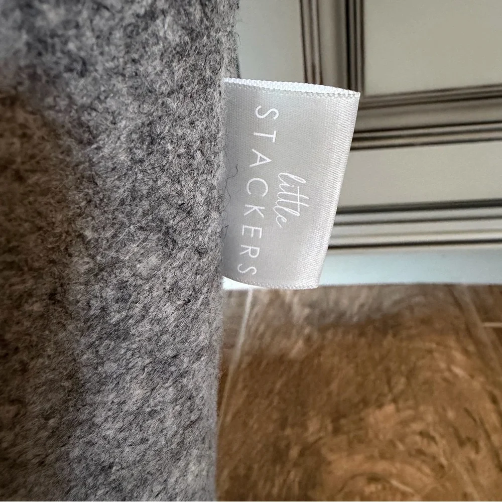 Little Stackers gray felt