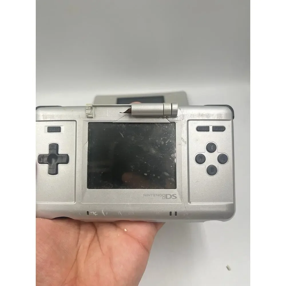 Nintendo product ds