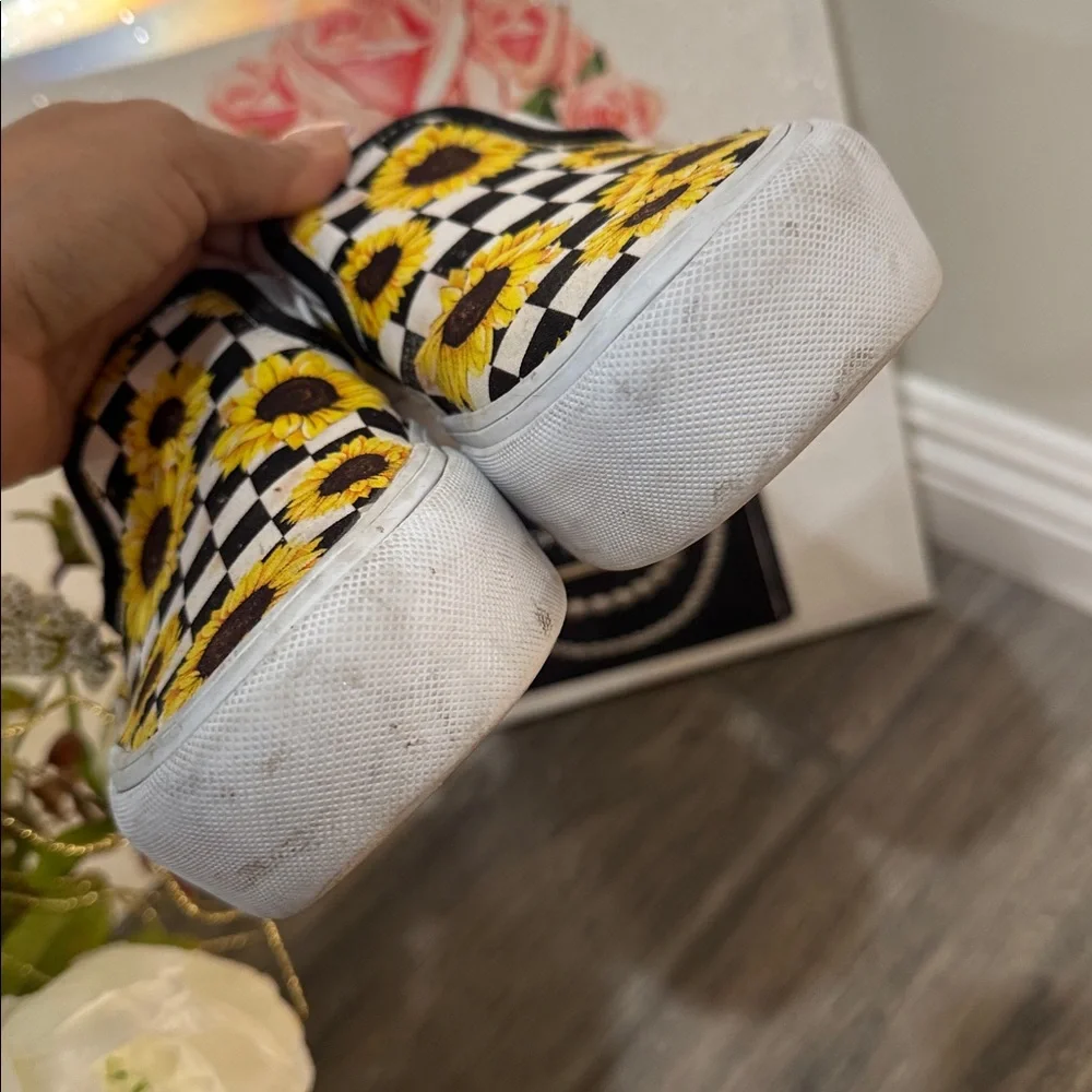 Vans 🌻vans sunflowers