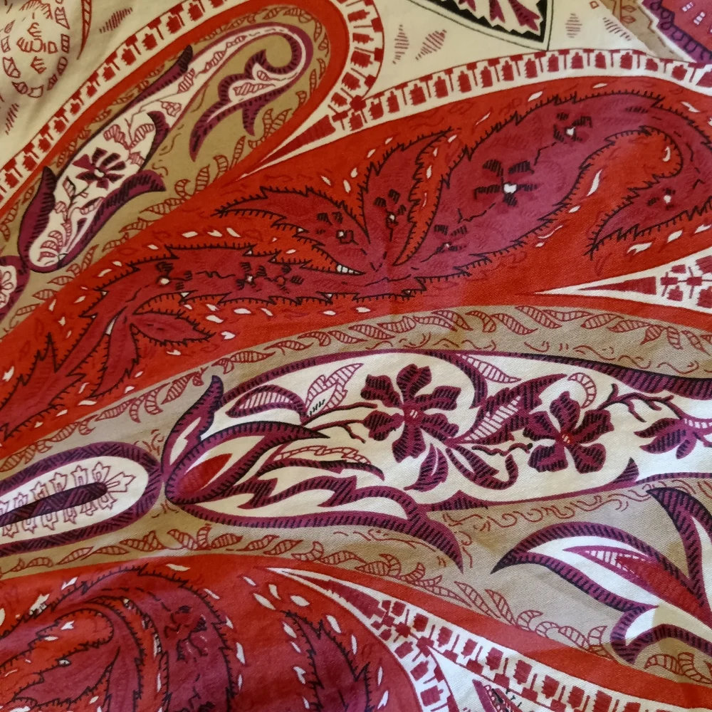 CRATE & BARREL Serena Paisley Full/Queen Duvet Cover & 2 Pillow Case Red