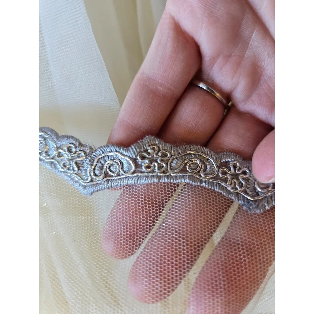 Weissman white silver