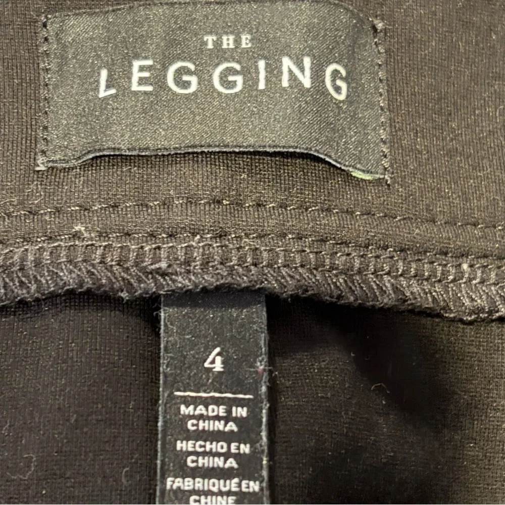 White House Black Market whbm legging