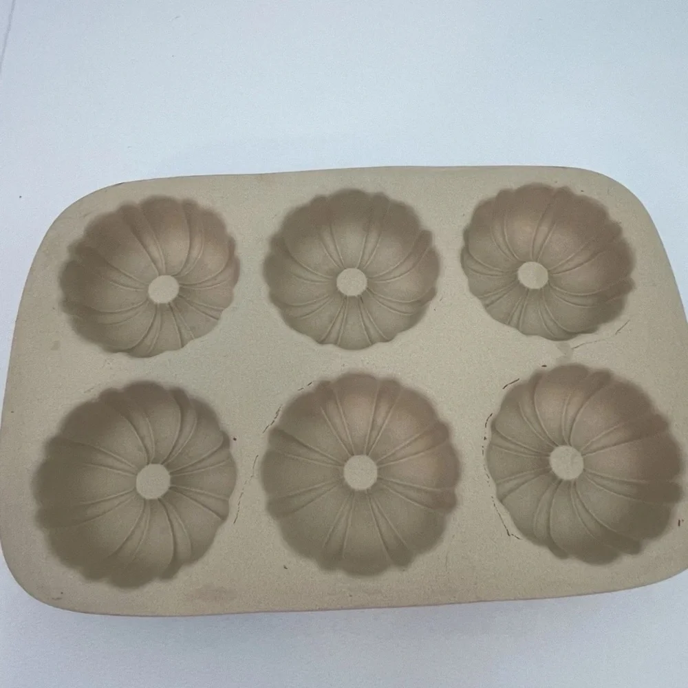 The Pampered Chef excellent used