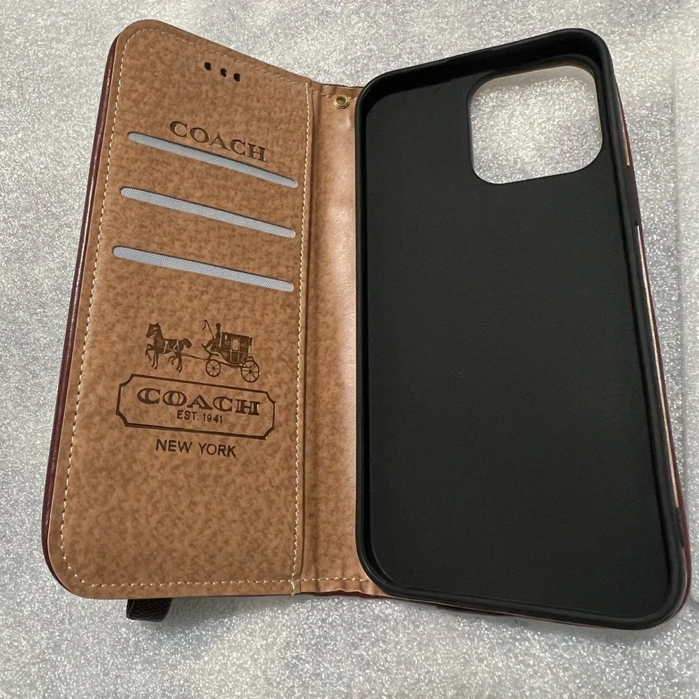 Coach iphone 13