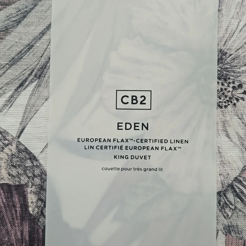 CB2 exclusive classic