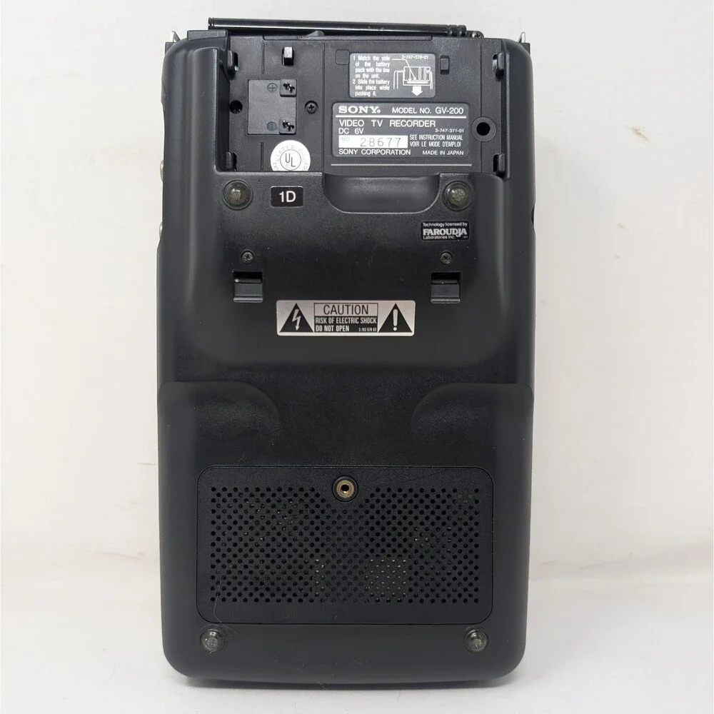 Sony GV-200 Handheld Video Walkman TV Recorder Color LCD Video8 For Parts Repair