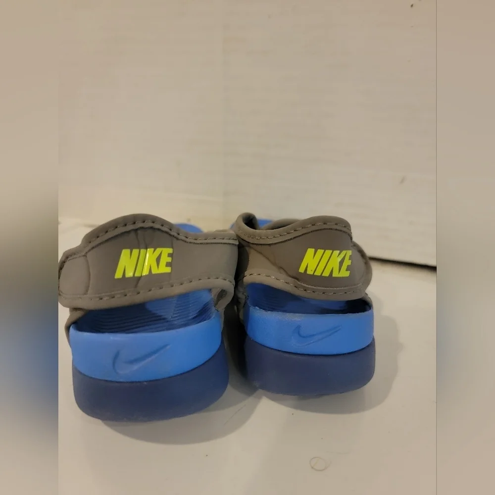 Nike sunray sandals