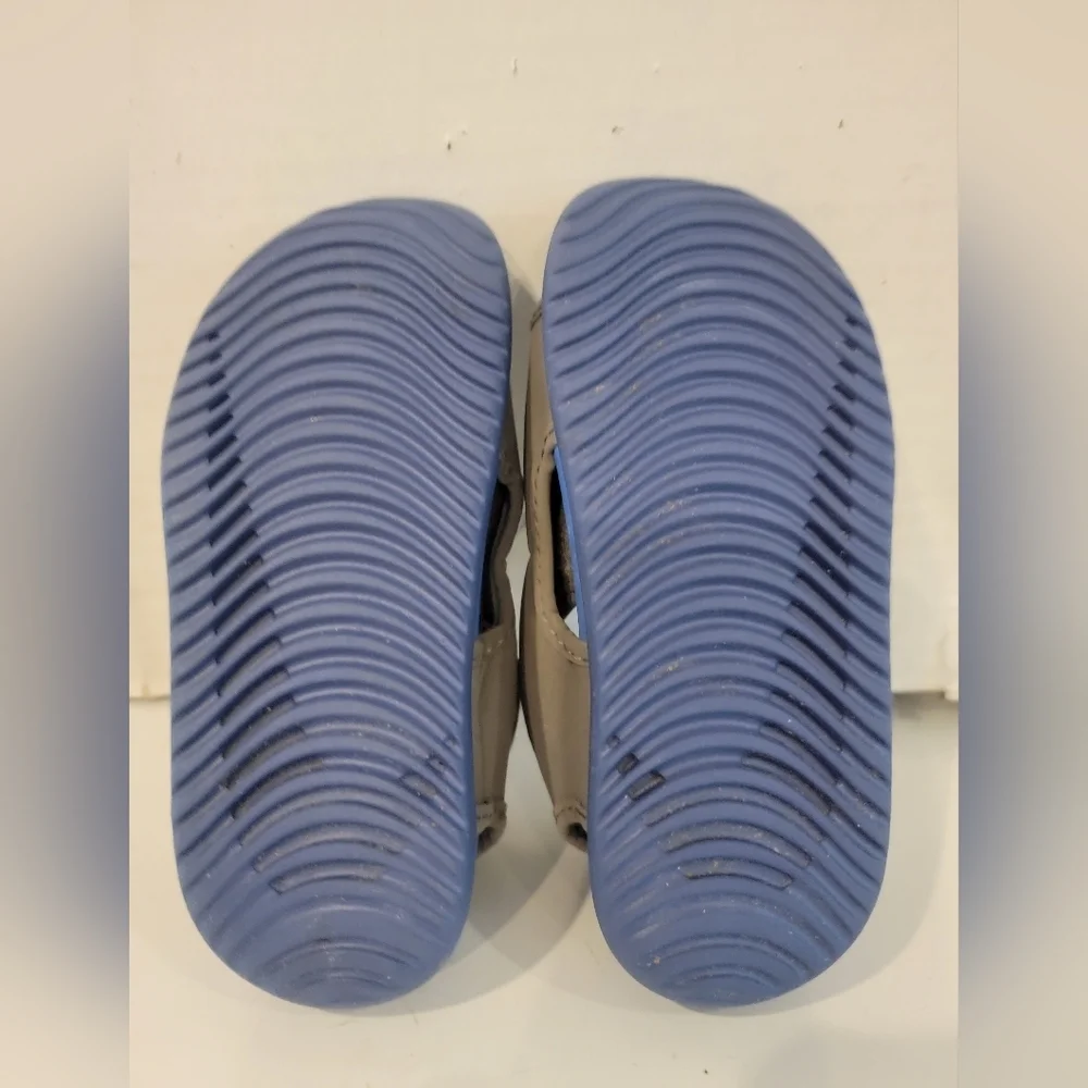 Nike sunray sandals