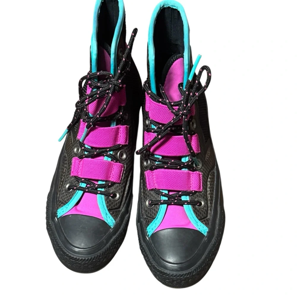 Converse fashion bold