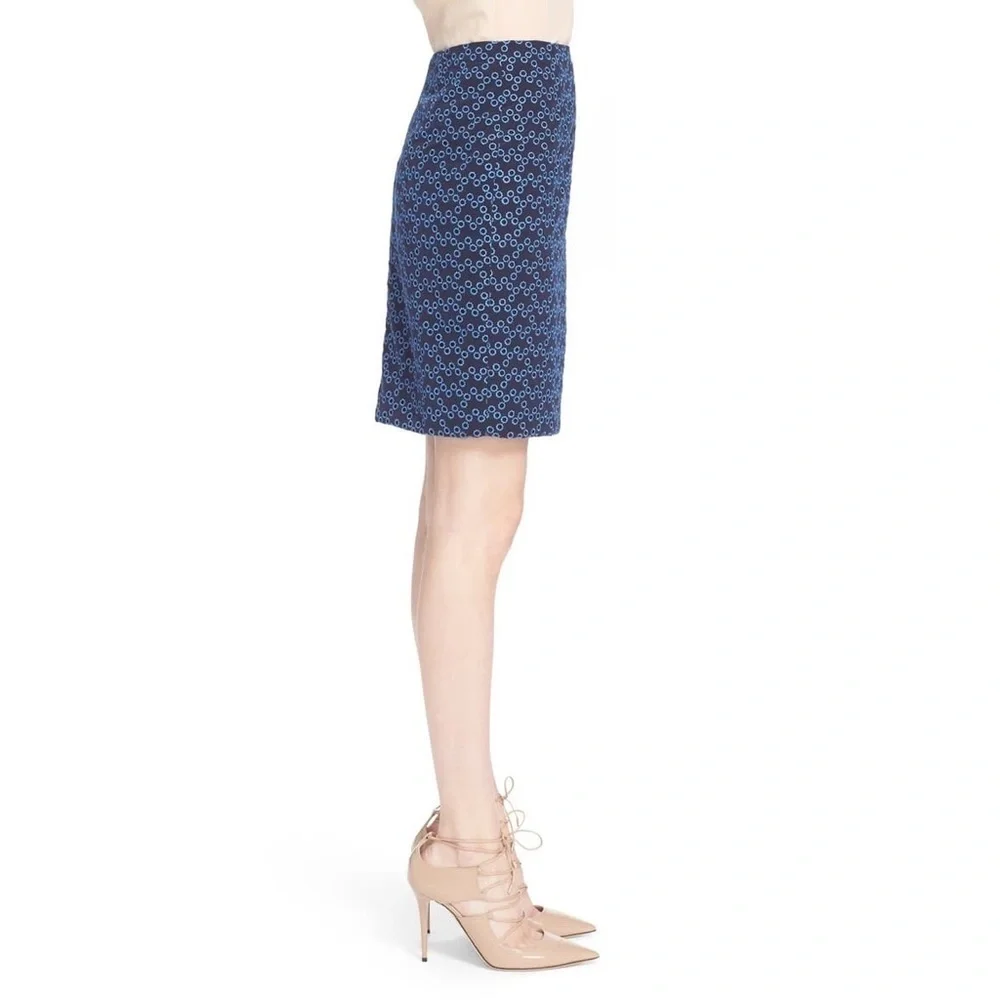 Akris Punto eyelet embroidery
