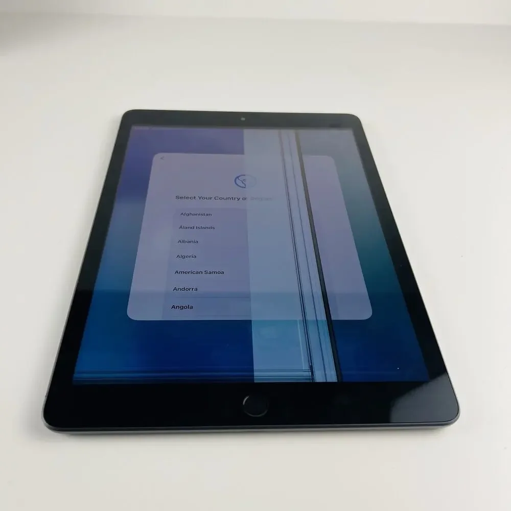 Apple iPad 9th Generation A2602 10.2