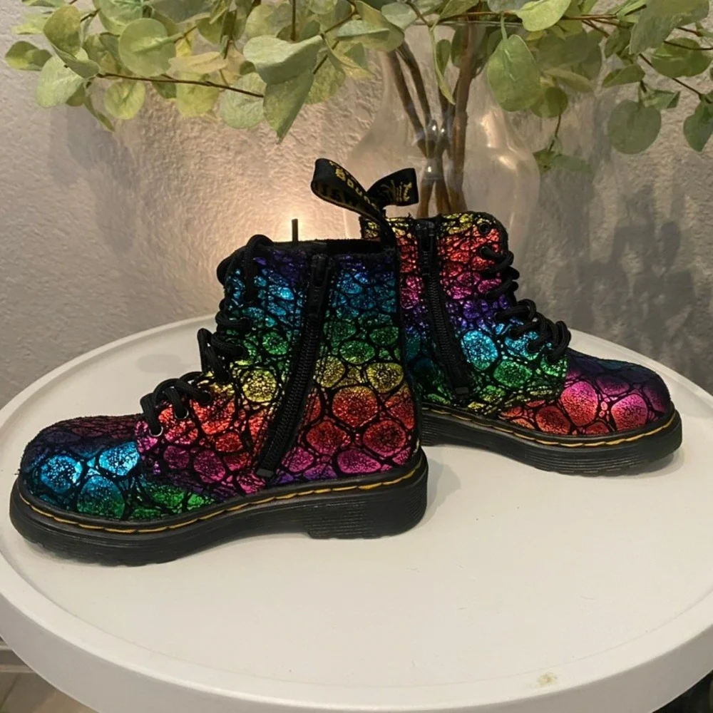 Dr. Martens excellent like