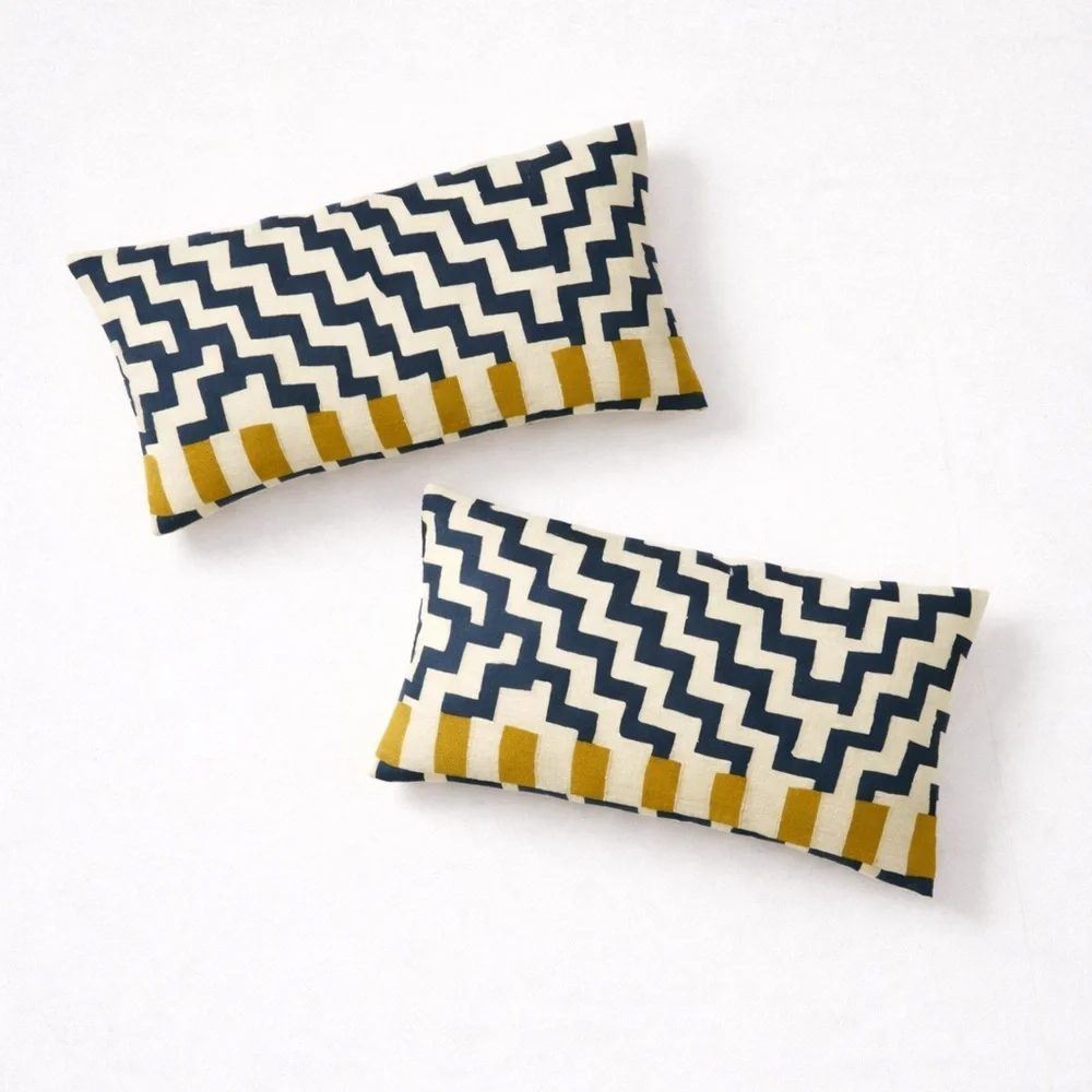 West Elm Offset Chevron Lumbar Pillow Covers Set of 2 12x21