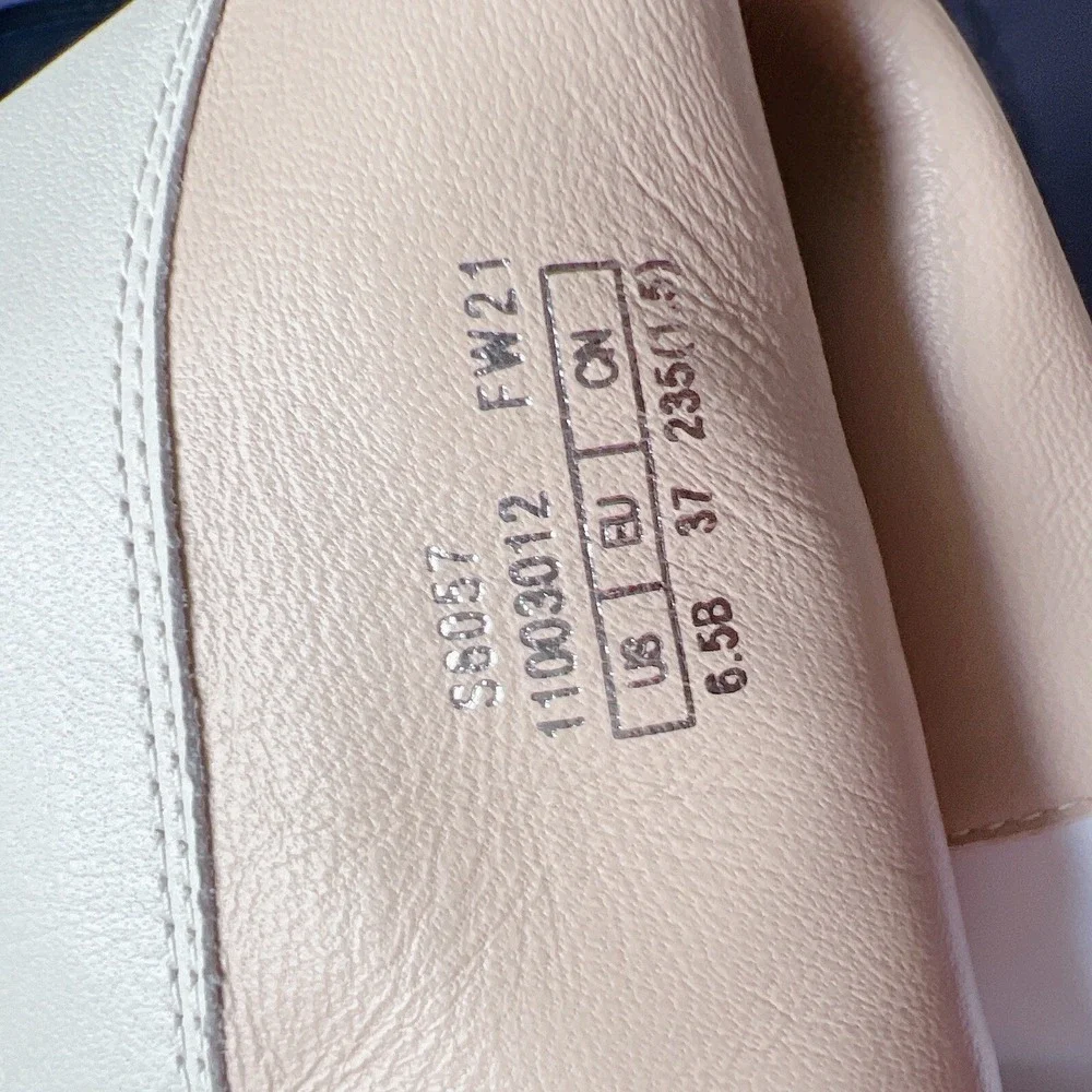 Stuart Weitzman stuart weitzman