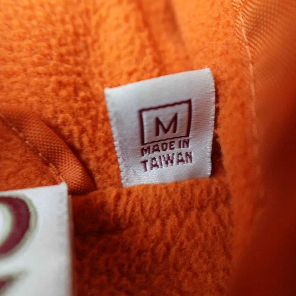 Red Oak Sportswear gently used